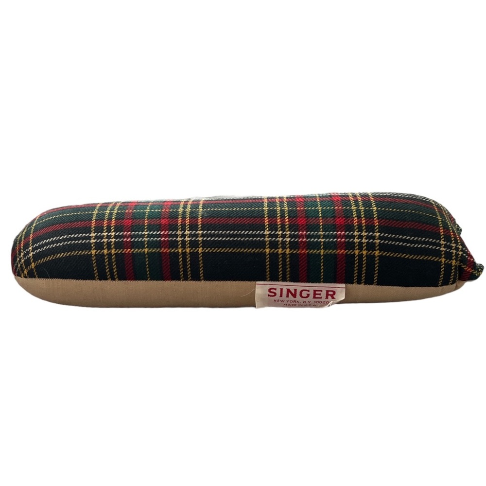 Authentic SINGER Sewing Plaid Pin Cushion Sleeve Mender Seamstress Accessory 12"
